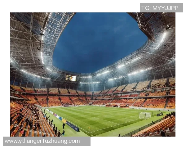 我的足球先生红厂长带你领略激情四溢的绿茵场与人生哲学的完美结合